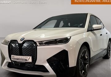 BMW iX 52.549 km 42.999 &euro; Düsseldorf 40237