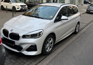 BMW 218 Gran Tourer 110.000 km 18.300 &euro; Köln 50827