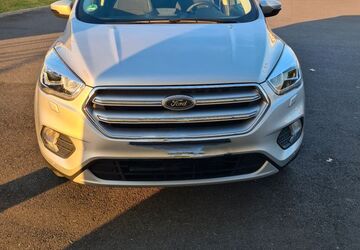 Ford Kuga 126.000 km 15.800 &euro; Köln 51061