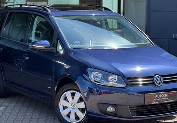 VW Touran 140.000 km 9.990 &euro; Neuss 41462
