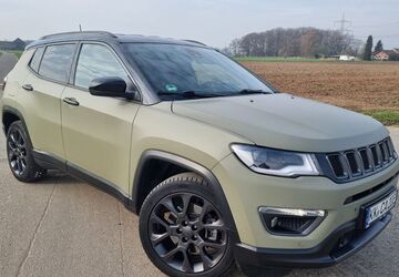 Jeep Compass 73.000 km 24.900 &euro; Willich 47877