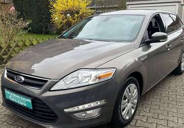 Ford Mondeo 185.000 km 6.450 &euro; Düsseldorf 40589