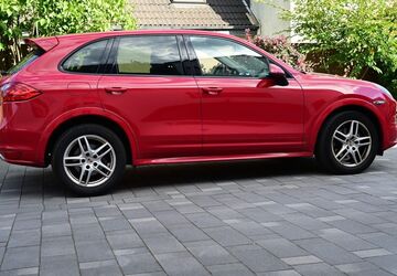 Porsche Cayenne 178.000 km 20.800 &euro; Solingen 42653