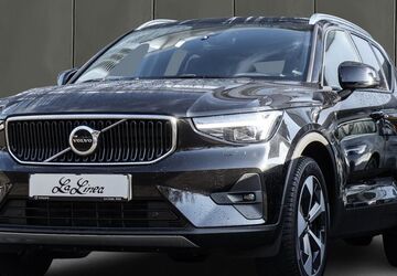 Volvo XC40 15.300 km 34.890 &euro; Köln / Porz 51149