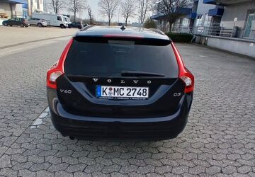 Volvo V60 162.300 km 11.000 &euro; Köln 51103