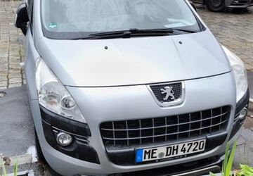 Peugeot 3008 214.000 km 4.390 &euro; Düsseldorf 40233