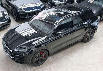 Porsche Cayenne 2.012 km 141.990 &euro; Düsseldorf 40237