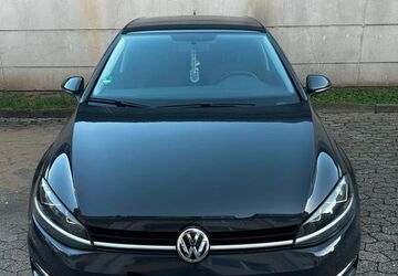VW Golf 212.000 km 12.200 &euro; Köln 51067