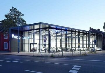 Porsche Macan 132.000 km 28.899 &euro; Meerbusch 40667