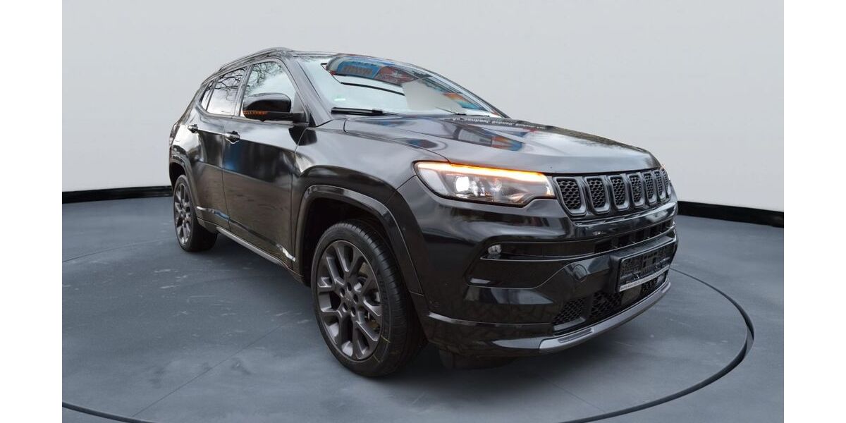 Jeep Compass 163.000 km 14.999 &euro; Bergisch Gladbach 51469