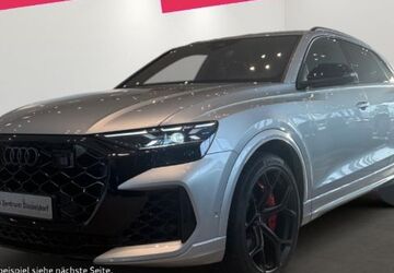 Audi RSQ8 6.000 km 164.980 &euro; Düsseldorf 40233