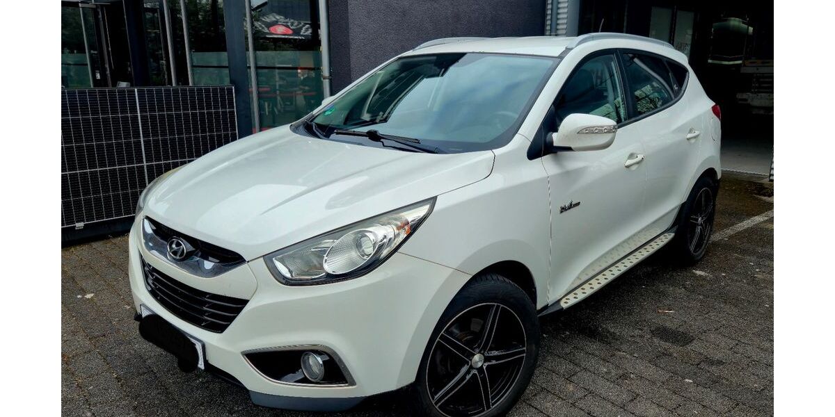 Hyundai ix35 200.000 km 5.450 &euro; Brühl 50321
