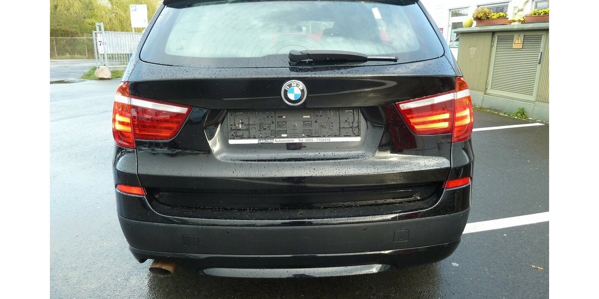 BMW X3 2.0 D x drive Autom. Pano Leder Lachschäden 313.000 km 8.700 &euro; Ratingen 40885