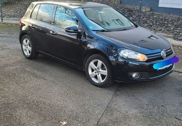 VW Golf 213.000 km 4.700 &euro; Bergisch Gladbach 51069