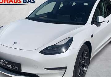 Tesla Model 3 229.987 km 20.950 &euro; Kaarst 41564
