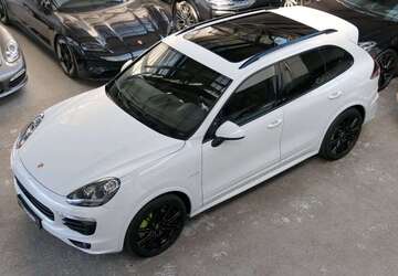 Porsche Cayenne 146.546 km 32.490 &euro; Düsseldorf 40237