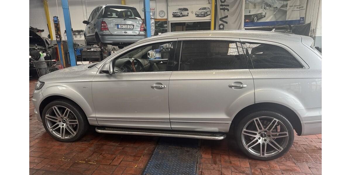 Audi Q7 210.000 km 15.500 &euro; Bergheim 50126