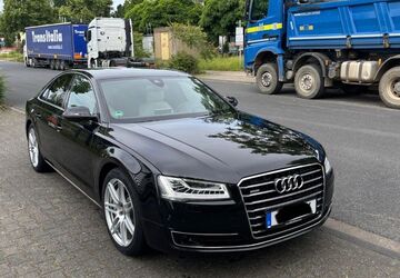 Audi A8 220.000 km 20.500 &euro; Köln 50997