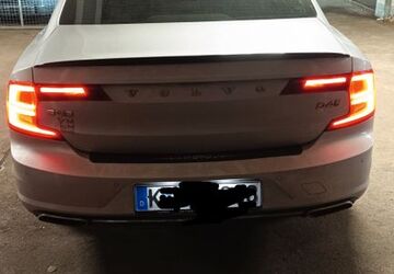 Volvo S90 175.500 km 22.500 &euro; Köln 51109