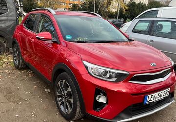 Kia Stonic 108.000 km 11.400 &euro; Köln 50679