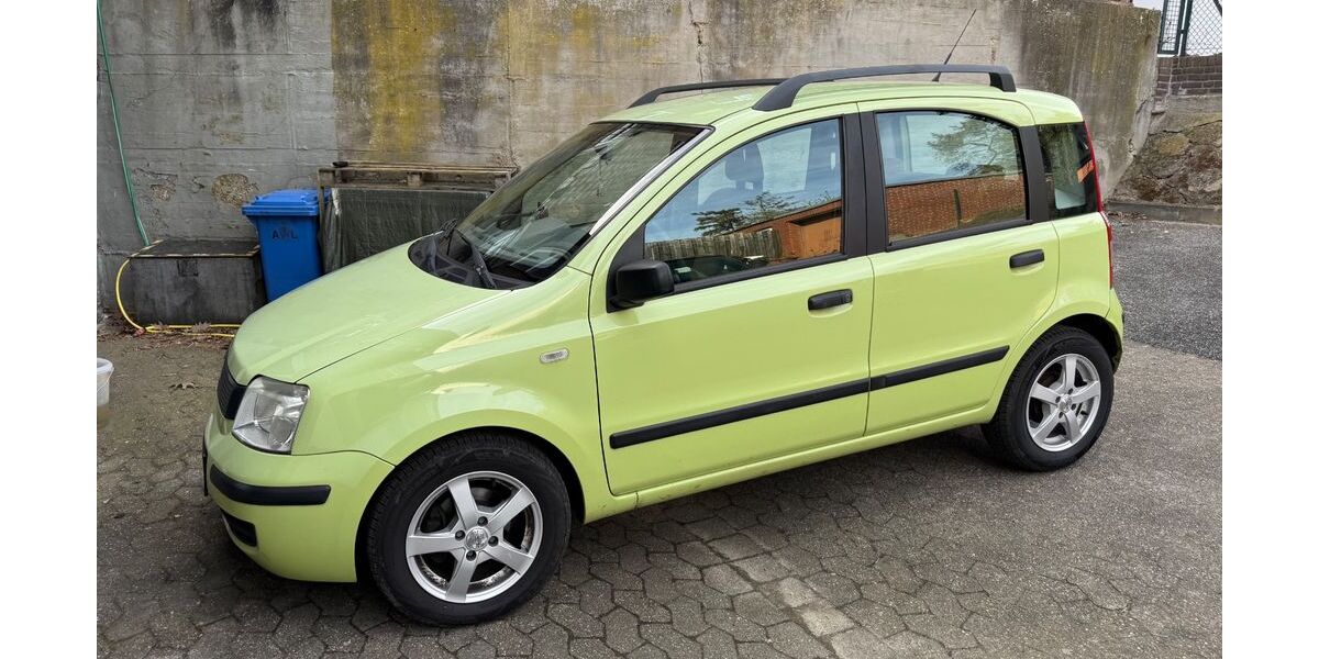 Fiat Panda 94.038 km 2.400 &euro; Neuss 41466