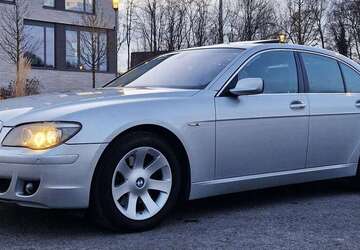 BMW 730 261.000 km 6.950 &euro; Bergisch Gladbach 51469