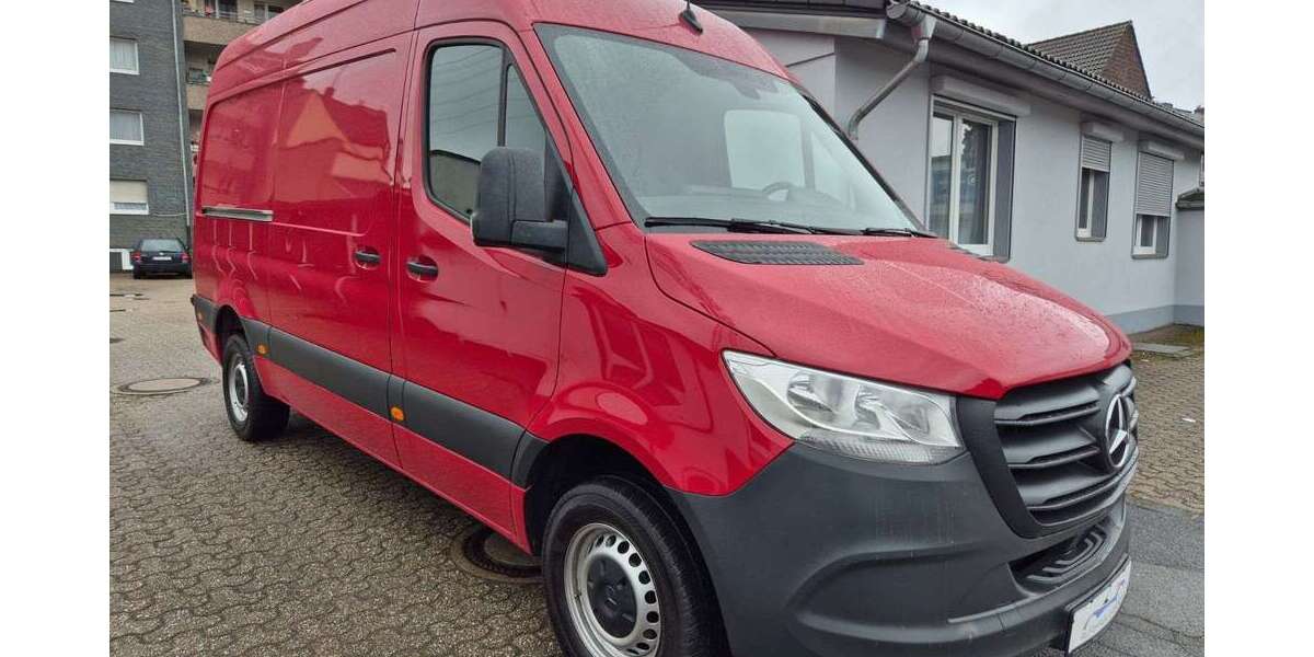 Mercedes-Benz Sprinter 138.000 km 22.999 &euro; Düsseldorf 40591