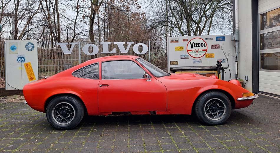 Opel GT 134.000 km 7.890 &euro; Köln Porz 51147