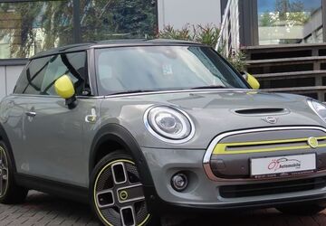 Mini Cooper SE 38.148 km 15.900 &euro; Neuss 41469