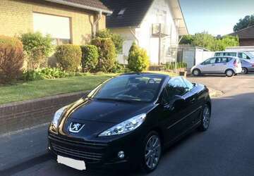 Peugeot 207 133.847 km 4.999 &euro; Pempelfort (Düsseldorf) 40477