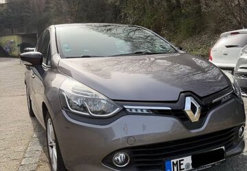 Renault Clio 112.000 km 5.800 &euro; Erkrath 40699