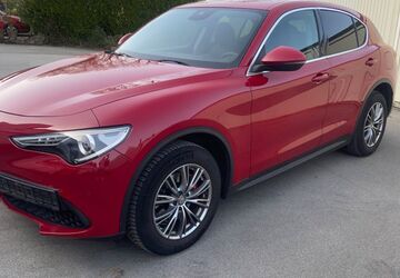 Alfa Romeo Stelvio 105.000 km 19.999 &euro; Remscheid 42855