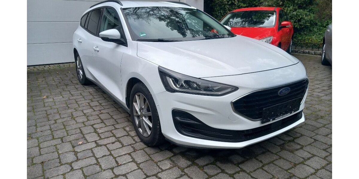 Ford Focus 138.200 km 11.990 &euro; Leichlingen 42799