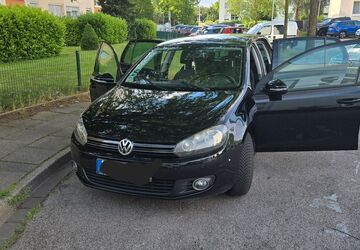 VW Golf 184.000 km 5.800 &euro; Dormagen 41540
