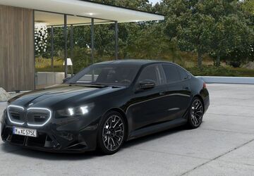 BMW M5 1.582 km 138.990 &euro; Düsseldorf 40549