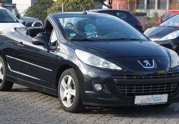 Peugeot 207 124.000 km 5.850 &euro; Solingen 42655