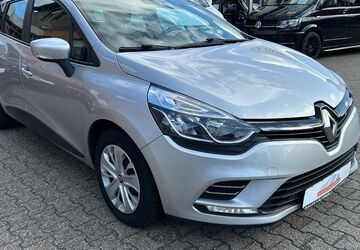Renault Clio 67.499 km 8.998 &euro; Korschenbroich 41352