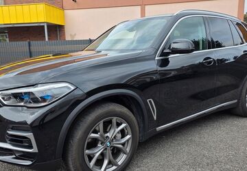 BMW X5 90.000 km 47.899 &euro; Neuss 41462