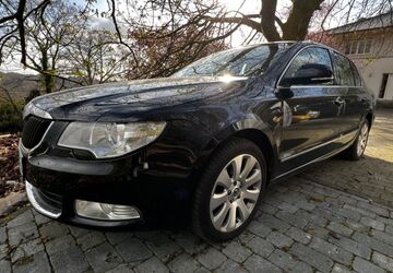 Skoda Superb 70.000 km 10.500 &euro; Solingen 42657