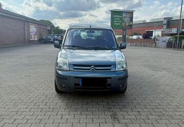 Citroen Berlingo 159.000 km 2.799 &euro; Köln 50825