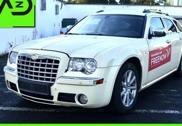 Chrysler 300C 296.566 km 1.980 &euro; Düsseldorf 40229