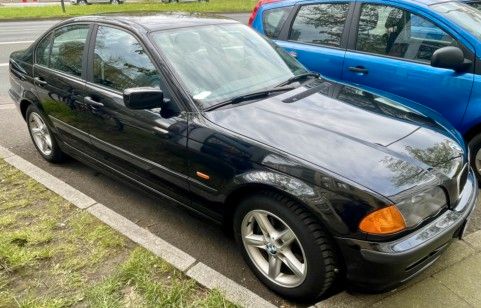 BMW 116 311.800 km 1.200 &euro; Düsseldorf 40477