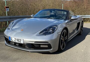 Porsche Boxster 7.900 km 105.982 &euro; Burscheid 51399