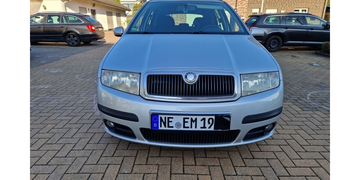 Skoda Fabia 389.000 km 1.400 &euro; Dormagen 41539