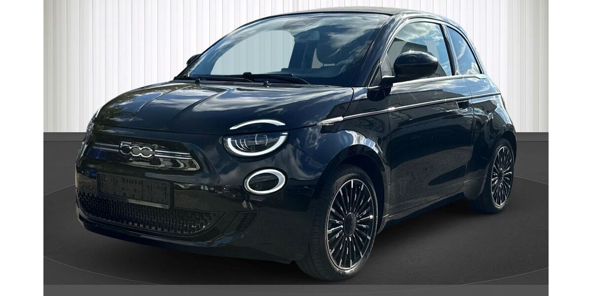 Fiat 500e 18.000 km 24.990 &euro; Köln 51069