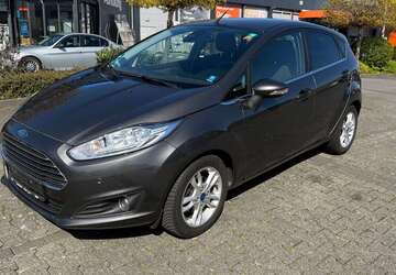 Ford Fiesta 188.000 km 6.390 &euro; Köln-Poll (ARAL Tankstelle ) 51105