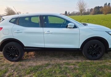 Nissan Qashqai 195.000 km 5.399 &euro; Leverkusen 51379