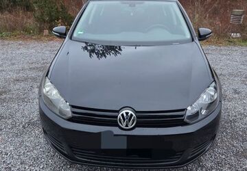 VW Golf 143.000 km 5.750 &euro; Neuss 41462