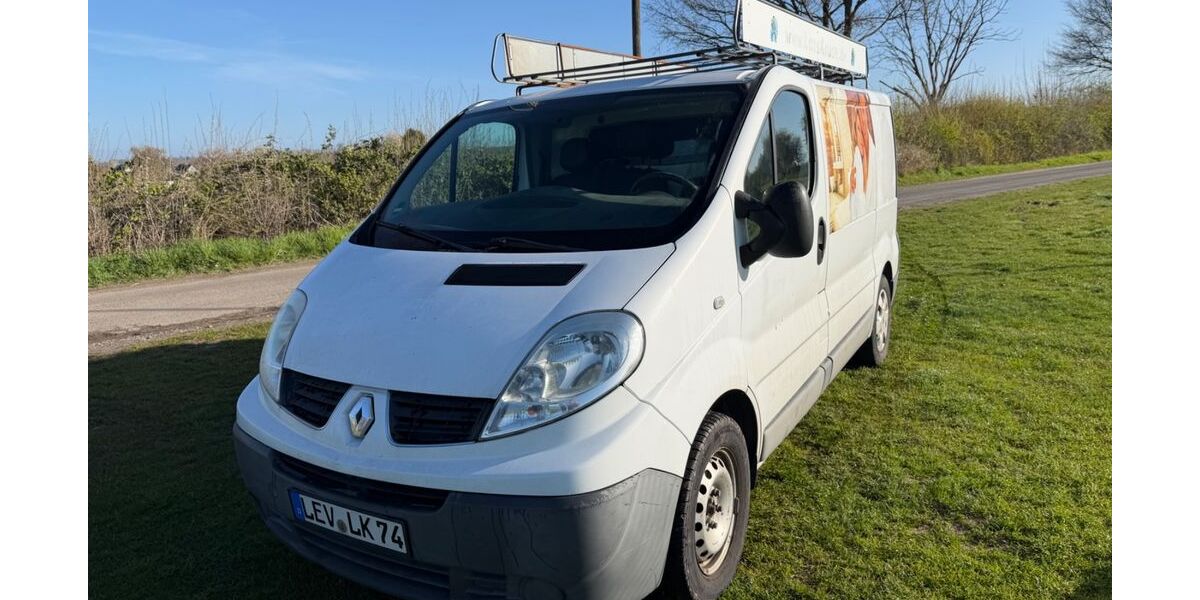Renault Trafic 82.307 km 7.600 &euro; Odenthal 51519