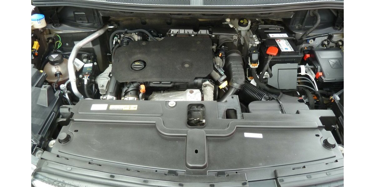 Opel Grandland X Innovation 1.5 D Automatik Navi LED 171.000 km 10.900 &euro; Ratingen 40885